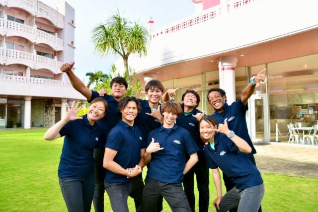 2025年も大変お世話になりました🐍🎍
皆様とダイビングを通じて
沢山笑顔になれた1年でした☺️🌟

2026年もダイビングを通じて
沢山笑顔になっちゃいましょう🤣💗

2026年もマレア宮古島スタッフ一同を
よろしくお願い致します🐴🥰

#宮古島 #ダイビング #2025 #2026 
#年越しはやっぱり宮古そば